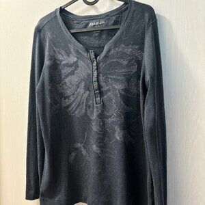 Eddie Bauer Woman's T- Shirt